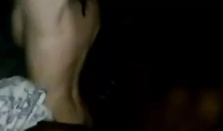 Penari muda benar-benar menginginkan peran utama dalam pertunjukan dan siap melakukan segalanya untuk mendapatkannya. Babes bercinta untuk istirahat dengan kepala rombongan, mengisap penisnya video bokep terbaru 2018 yang sehat