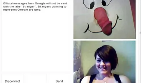 Tiga gadis download video bokep suster Ceko menjilat vagina dengan kereta api