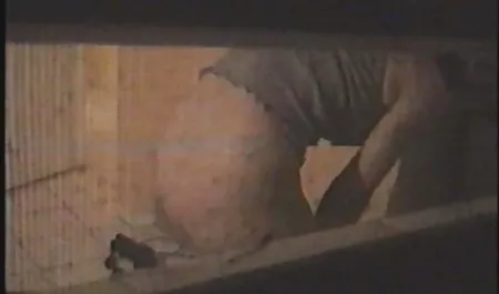 Dude mengundang tetangganya yang masih muda untuk minum kopi, dan pada akhirnya mengobrol dengannya untuk bercinta download video bokep dewasa dan bercinta di tempat tidur
