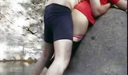 Pria itu mengisi vaginanya dengan senang hati, dan bokep jilbab pns mulai menangis, sampai pelacur bejat ini berakhir dengan keras, apaan panjang