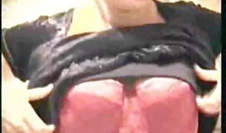 Brunette Busty membersihkan rumah nonton bokep fake taxi