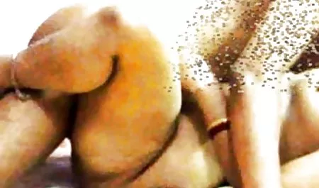 Sayang manis menggoda pacarnya di sofa bokep korea tanpa sensor dia ingin seks yang indah
