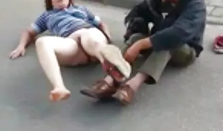 Kedua gadis menikmati 3gp video bokep seks anal