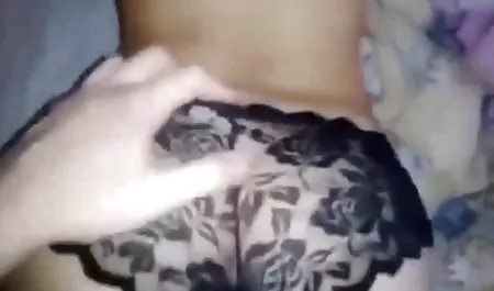Melepaskan vidio bokef terbaru istri dan keparat di semua pose