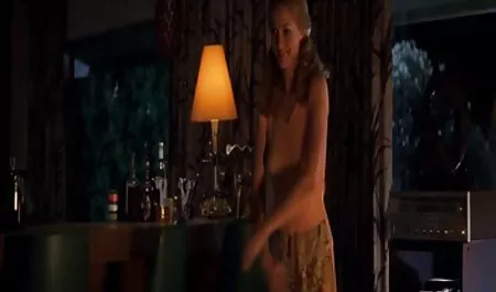 Gadis yang menakjubkan ingin kontol dan cum di video bokep angelina lee mulutnya