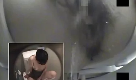 Dick download bokep gampang Latina memasuki mulutnya seperti jarum jam
