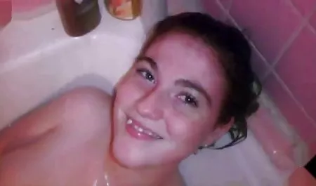 Arica dengan payudara kumpulan video bokep barat indah membelai dirinya dengan mainan