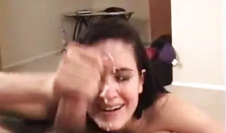 Erangan keras dari membelai download aplikasi film bokep vaginanya