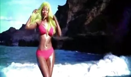 Si pirang telah bekerja promosinya video bokep korea full