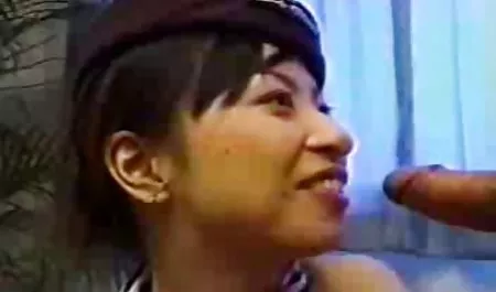 Yang pertama menyebar kakinya dan meniduri vaginanya, kemudian yang kedua muncul yang meniduri sundal dengan kanker, kemudian yang ketiga menempatkan bayi di atas tiang download video bokep hot mom lengketnya, dan yang keempat melemparkannya ke satu sisi dan bercinta di pantat