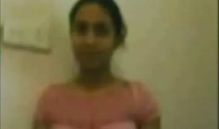 Dua orang bercinta lembu di bokep perselingkuhan luar rumah