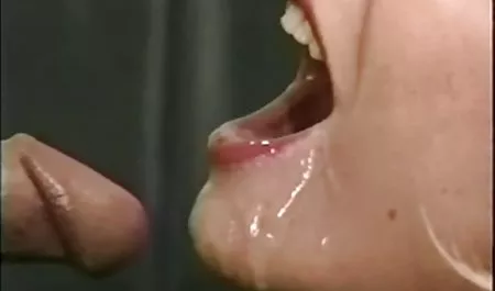 Pasangan manis bercinta download video bokep lesbian di tempat tidur, hisap lezat, pose rumit, mereka semua baik-baik saja, berambut cokelat hanya bajingan dari keparat seperti