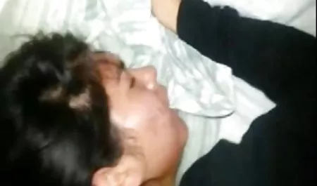 Merah, video bokep terbaru dildo panjang di vagina brunette