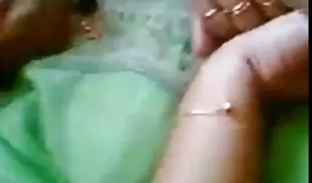 Penelope fleksibel dalam belokan nilon ke berbagai film bokep mp4 pose