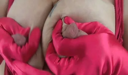 Bung Fucks Pirang Anal Jari tubidy video bokep