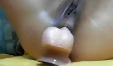 Dipenuhi dengan sperma Nastya di ruang bawah streaming bokep kakek tanah