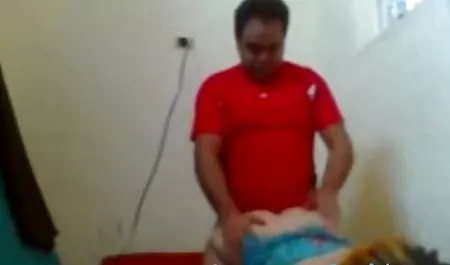 Budak seks Asia dibawa ke orgasme oleh banyak pria nonton bokep tante