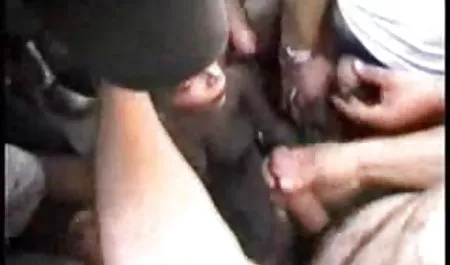 Dua kekasih yang sangat cantik menghisap anggota laki-laki. Segera setelah salah satu teman mengambil bautnya dari celana dalamnya, yang kedua segera download bokep family menempel dengan bibirnya